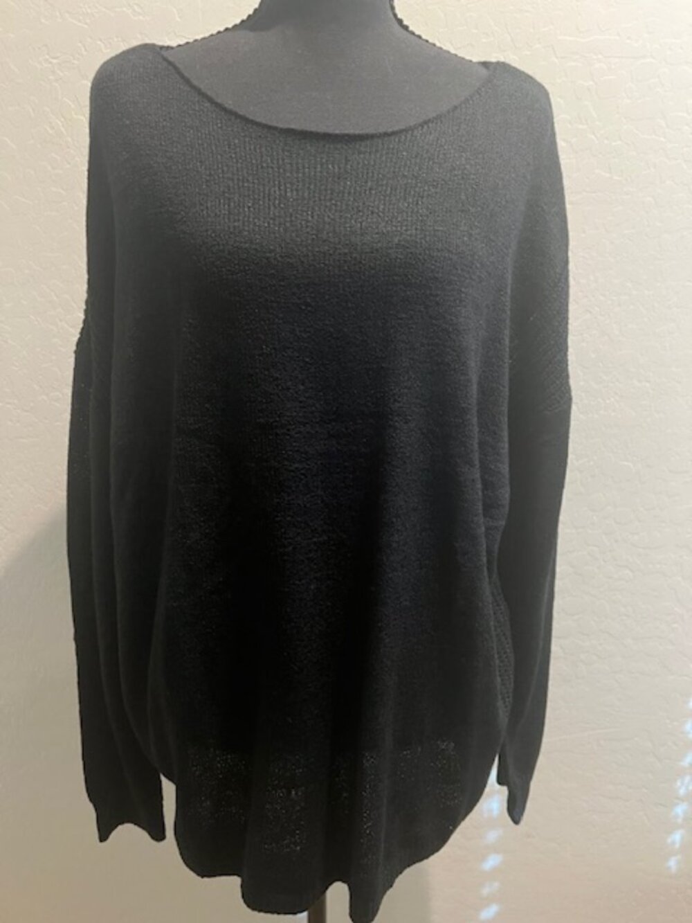 NWOT Black lightweight Knit Tunic Sweater XL Scoop Neck Oversized.